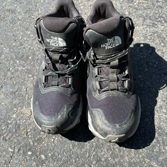 The North Face Hiking Boots - Picture 2 of 8